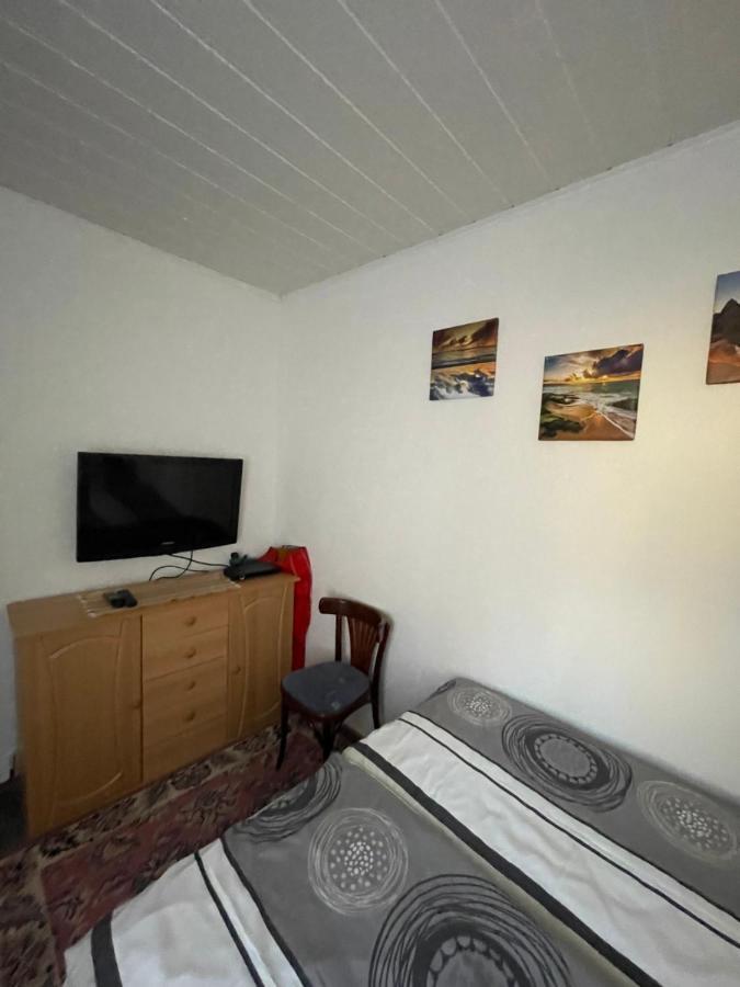 Schoener Ferienbungalow Umgeben Von Natur Und Nicht Weit Zur Ostsee Neubukow ภายนอก รูปภาพ